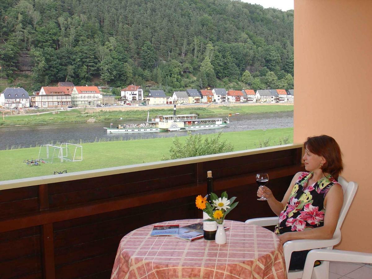 Elbaussicht - Krippen *
